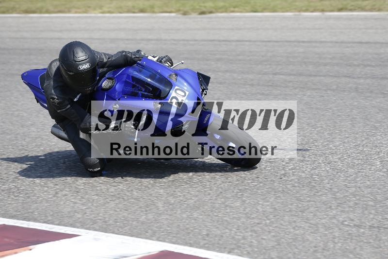 Archiv-2025/49 26.08.2025 Cornu Master School ADR/gruen-vert/20